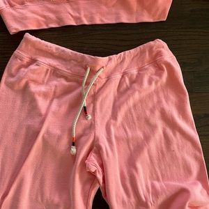 Sundry pink sweatpants with a draw string
